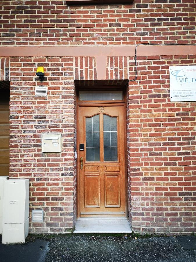 Superbe Studio Hyper Centre Tout Equipe Wifi Netflix 2Pers Amiens Luaran gambar